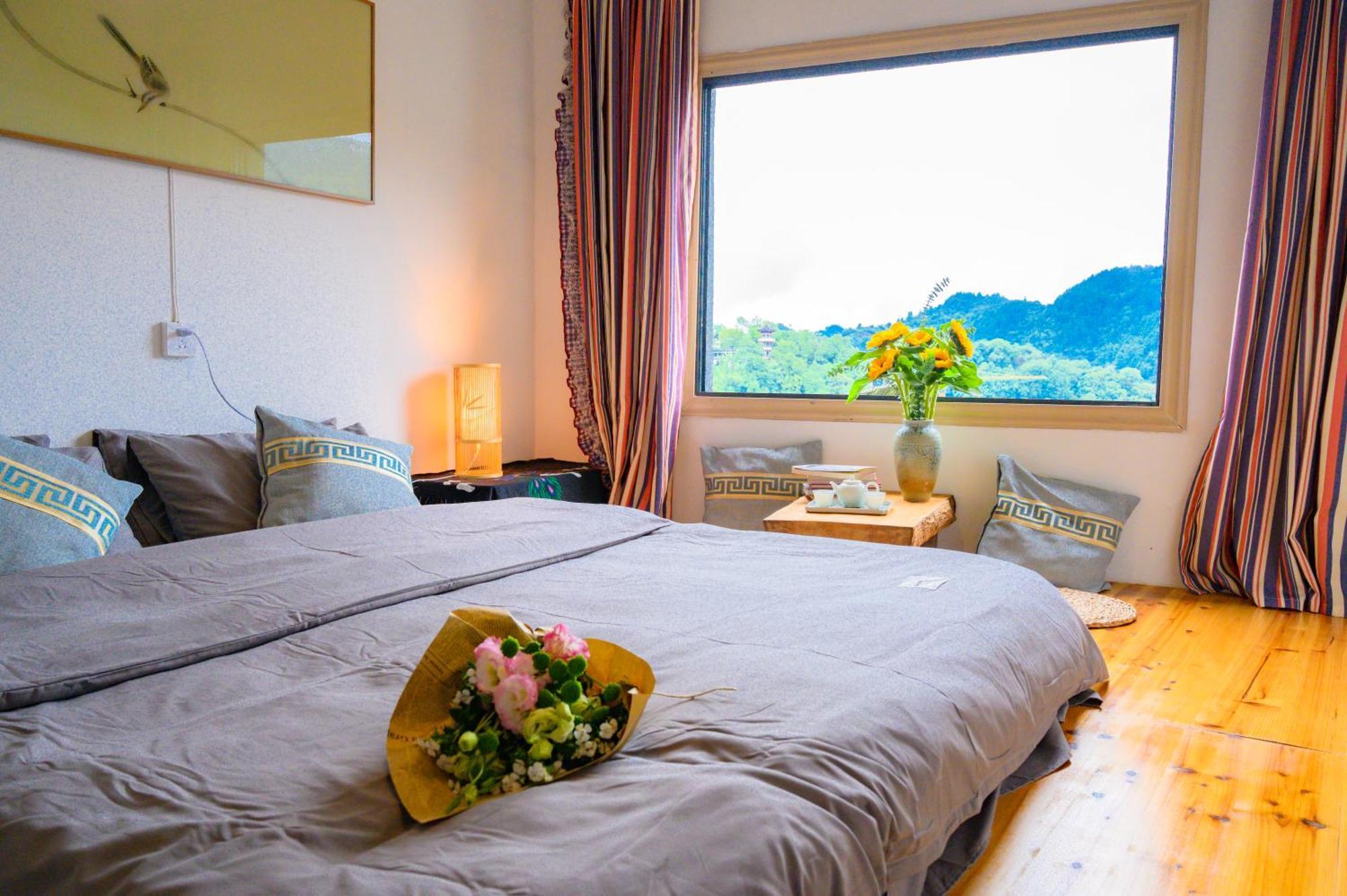 云起山居庭院观景民宿 Fenghuang Kamer foto